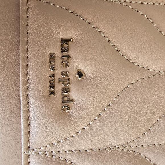 Kate Spade Pink Saffiano Leather Wallet Wristlet with Short Gold Chain Handle - Picture 4 of 9